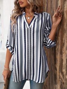 Chemise boutonnée à manches retroussées et rayée pour femme