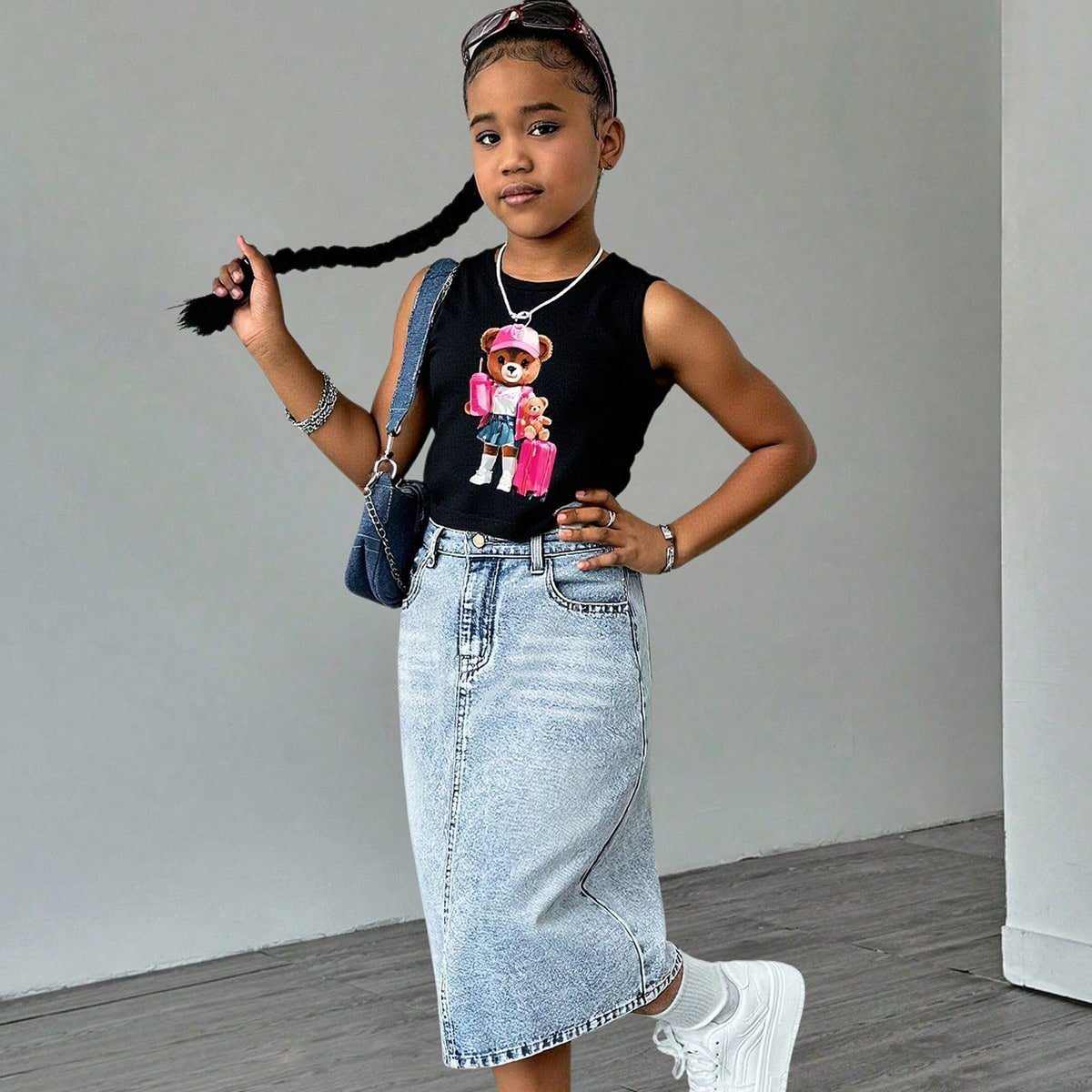 Mini-jupe en jean bleu clair délavé